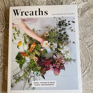 WREATH Design Book NWT